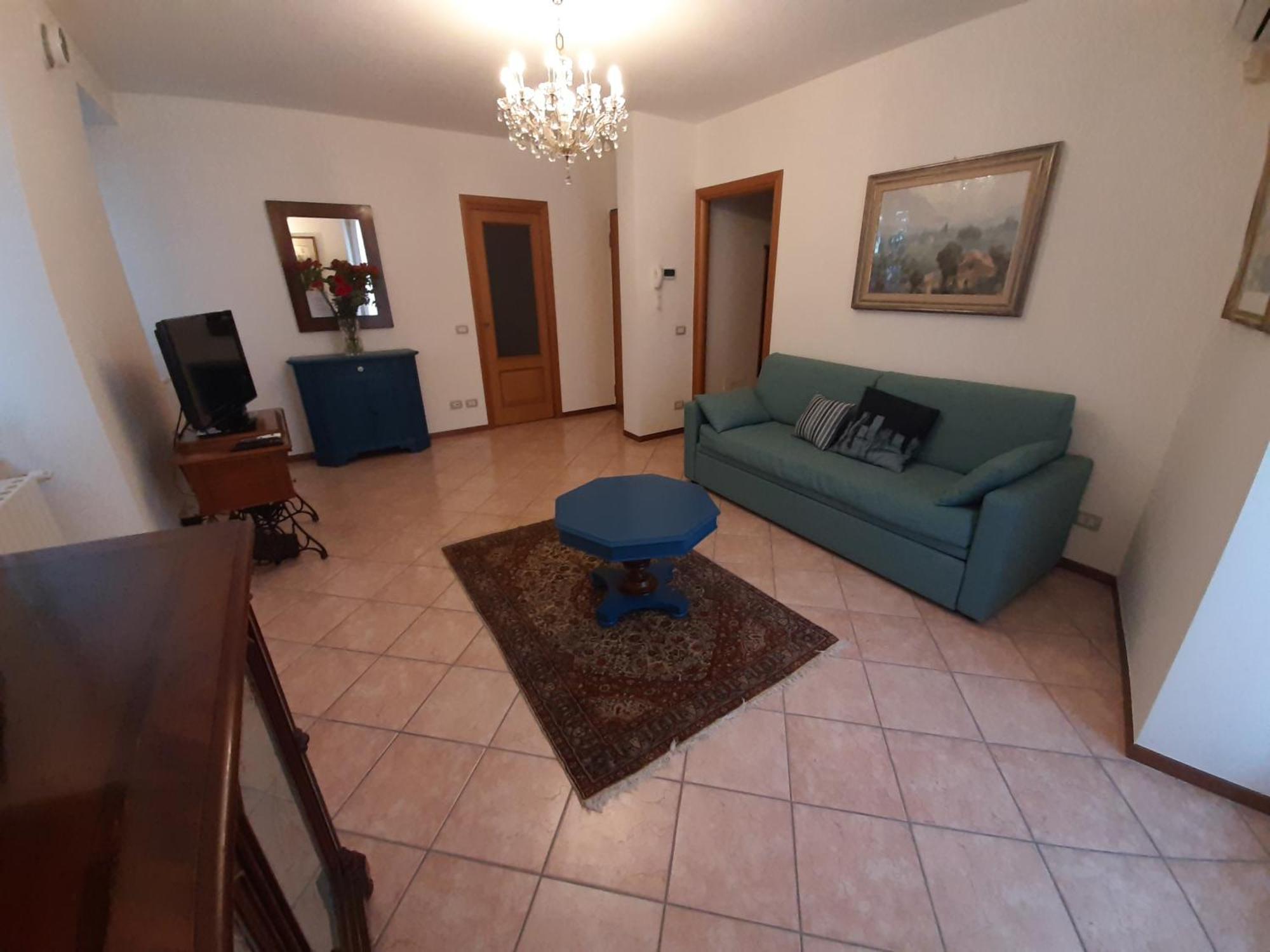 Casa Della Nonna 2 Apartment Gargnano Luaran gambar