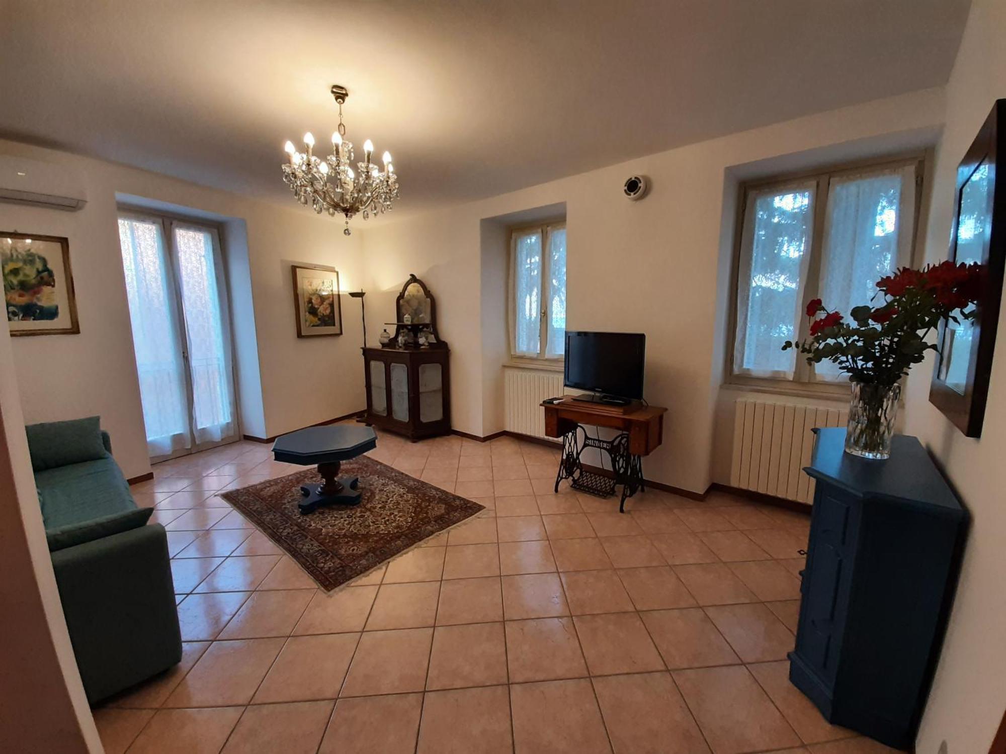 Casa Della Nonna 2 Apartment Gargnano Luaran gambar